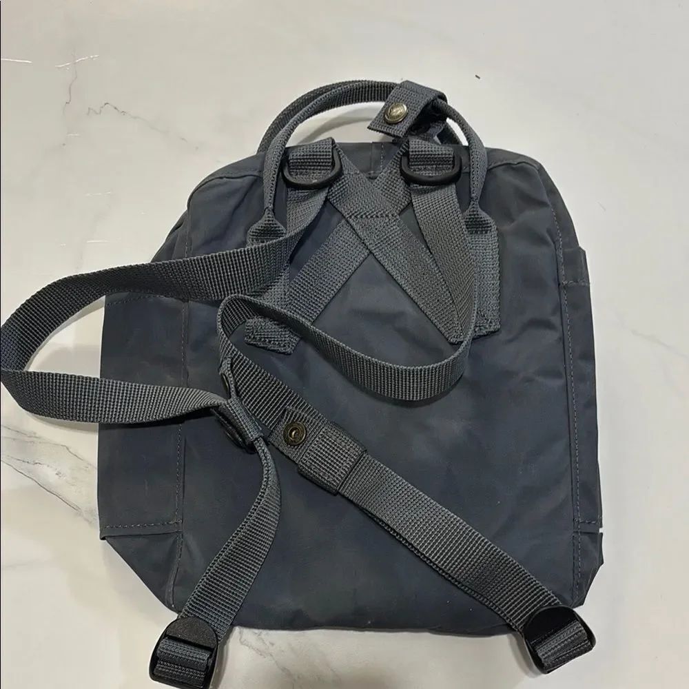 Kånken Gray Backpack - Picture 2 of 2